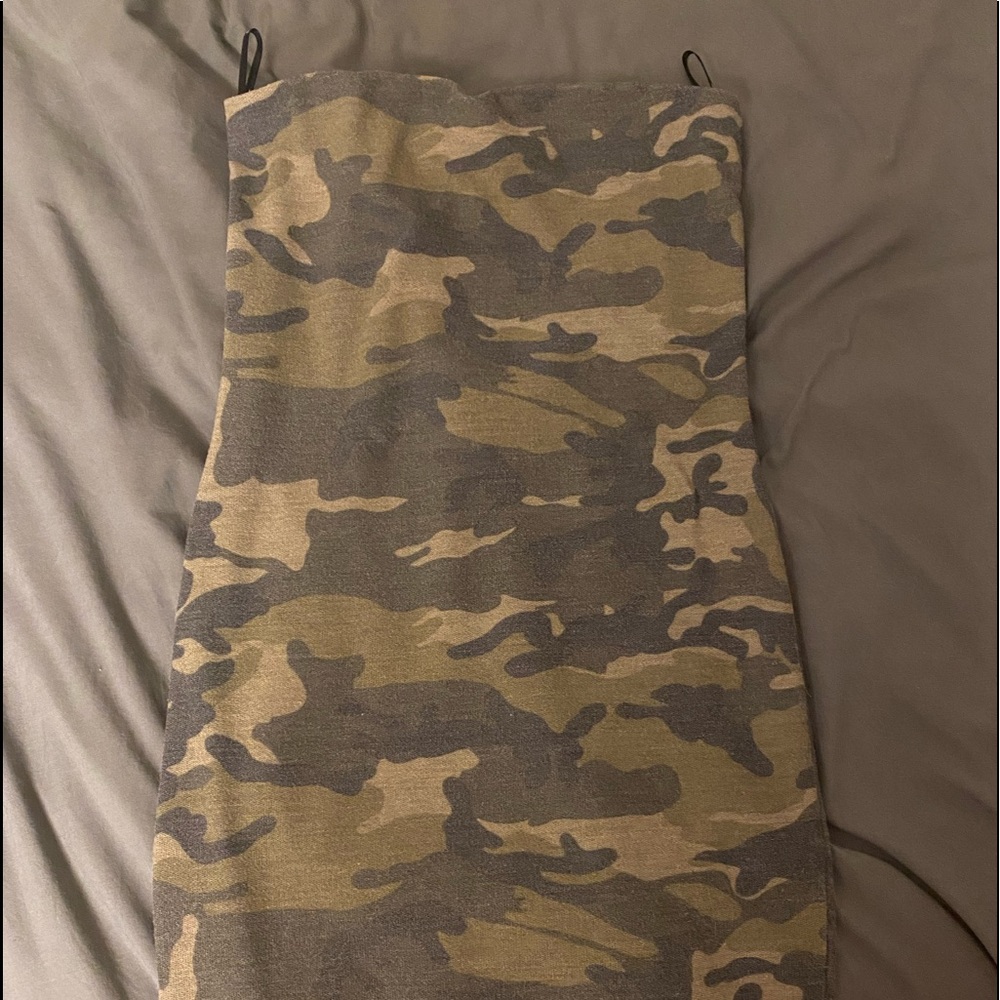 Forever 21 camo mini bodycon dress
